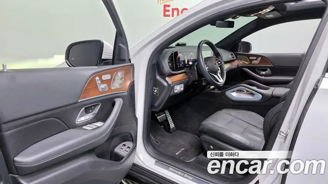 Mercedes-Benz GLE-Class 2022 — фото 11