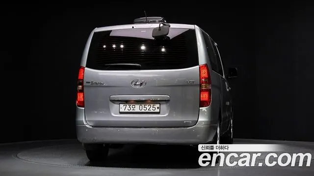 Hyundai Starex 2018 — фото 4
