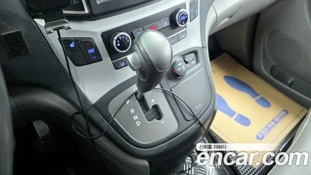 Hyundai Starex 2018 — фото 9