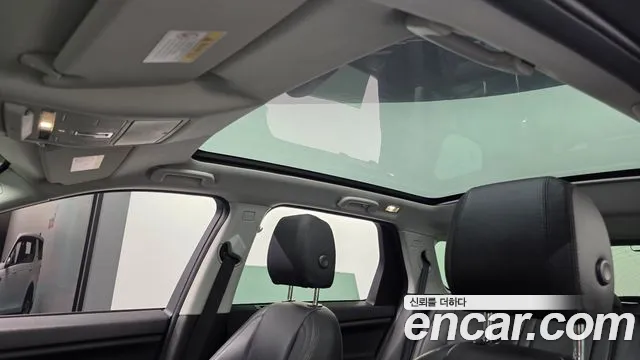 Land Rover Discovery Sport 2018 — фото 18