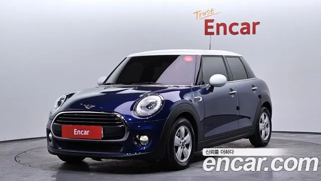 Mini Cooper 2018 — фото 1