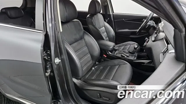 Kia Sorento 2018 — фото 10