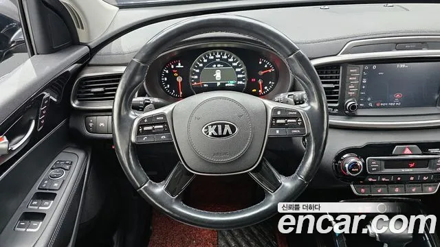 Kia Sorento 2018 — фото 13
