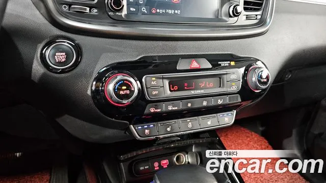 Kia Sorento 2018 — фото 17