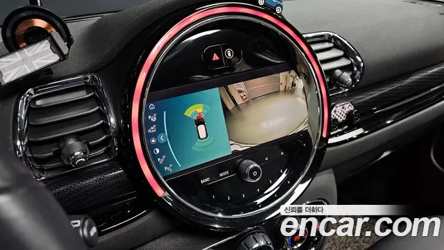 Mini Clubman 2022 — фото 16