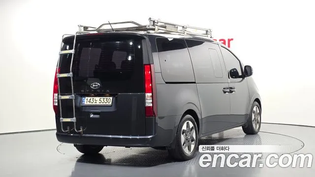 Hyundai Staria 2022 — фото 2