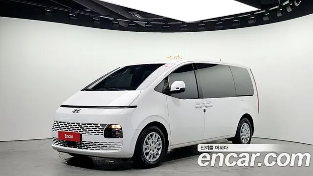 Hyundai Staria 2022 — фото 1