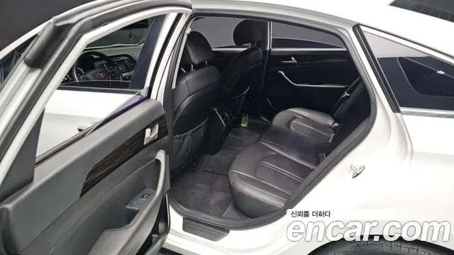 Hyundai Sonata 2017 — фото 13