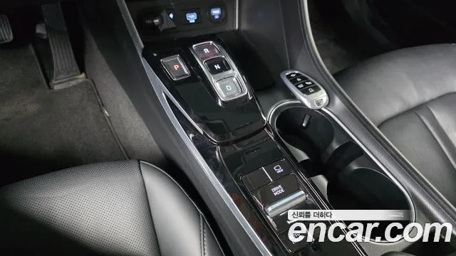 Hyundai Sonata 2020 — фото 9