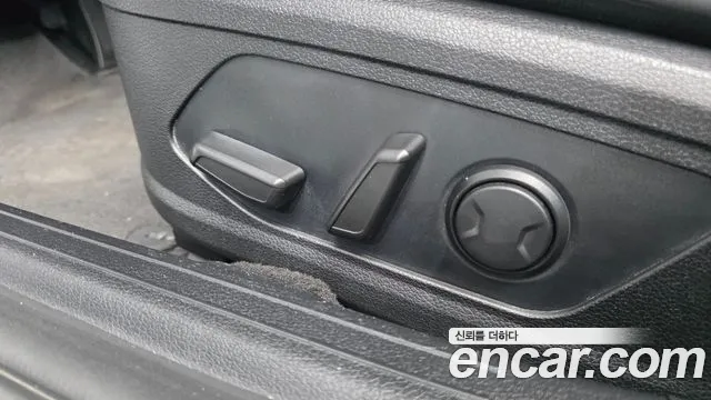Hyundai Sonata 2020 — фото 19
