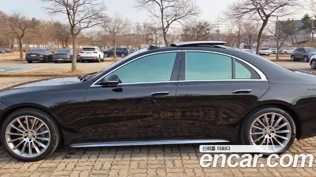 Mercedes-Benz S-Class 2023 — фото 5