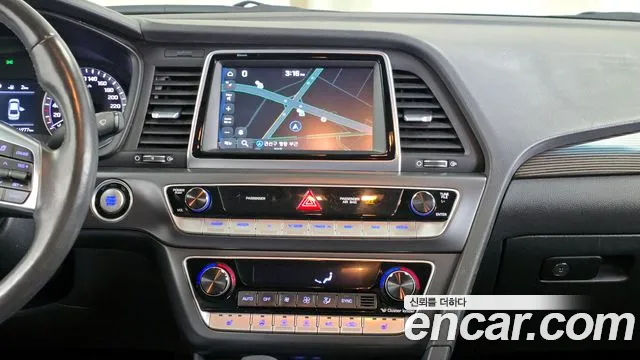 Hyundai Sonata 2018 — фото 14