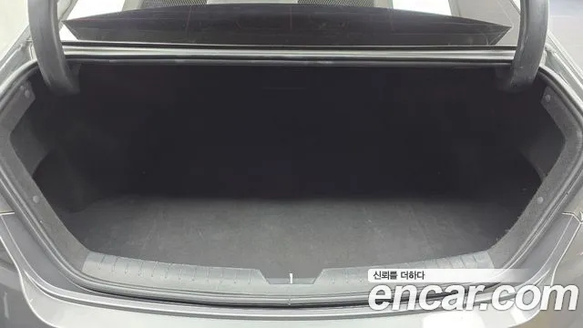 Hyundai Sonata 2018 — фото 20
