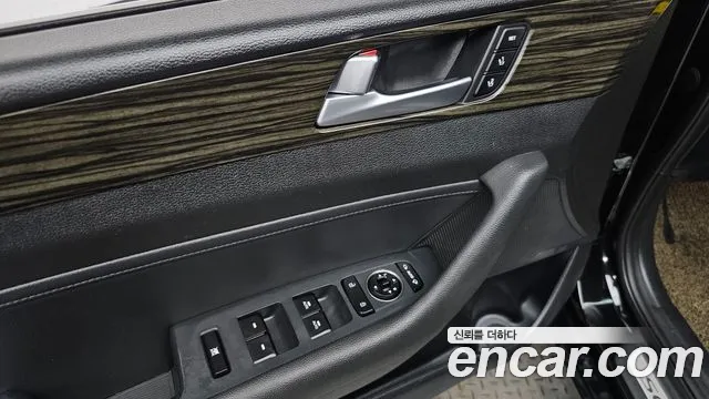 Hyundai Sonata 2017 — фото 13