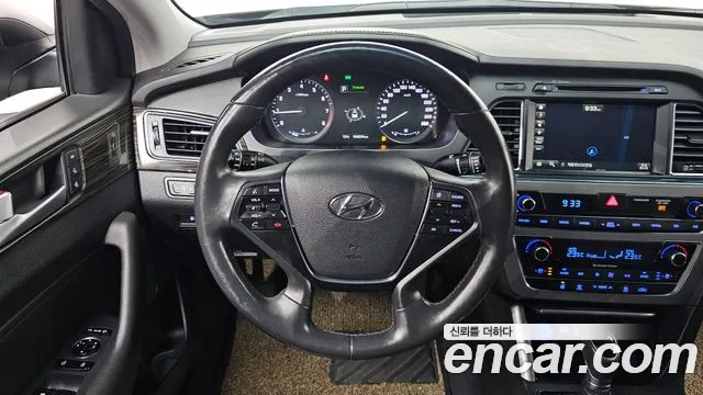 Hyundai Sonata 2017 — фото 15