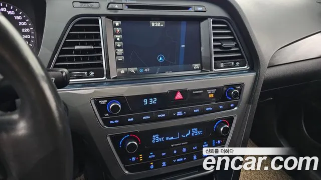 Hyundai Sonata 2017 — фото 18