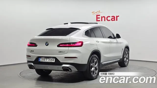 BMW X4 2022 — фото 2