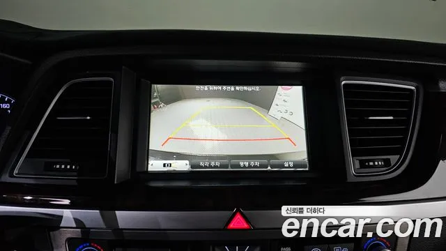 Hyundai Genesis 2016 — фото 18
