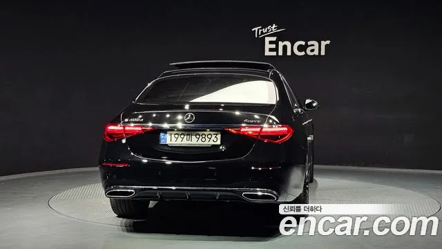 Mercedes-Benz S-Class 2023 — фото 4