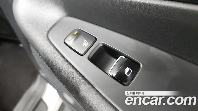 Hyundai Santafe 2021 — фото 18