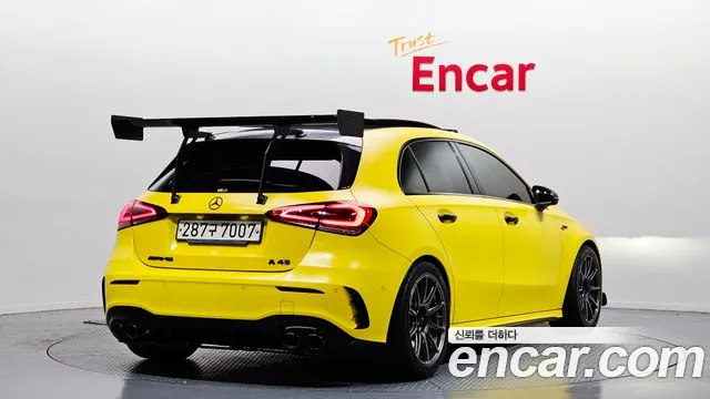 Mercedes-Benz A-Class 2023 — фото 2