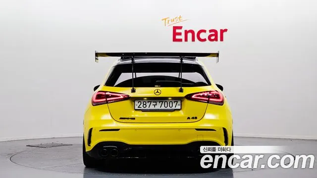Mercedes-Benz A-Class 2023 — фото 4