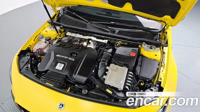 Mercedes-Benz A-Class 2023 — фото 6
