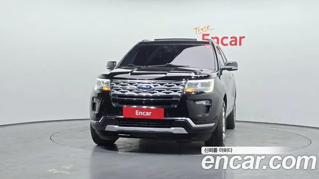 Ford Explorer 2019 — фото 3