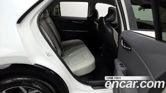 Kia Niro 2025 — фото 12