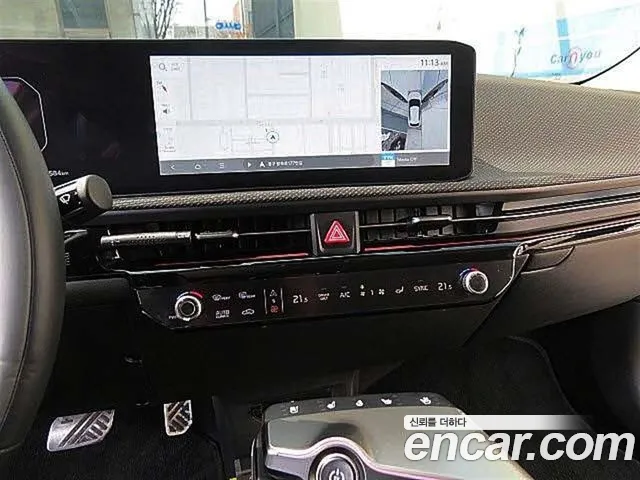 Kia EV6 2025 — фото 10