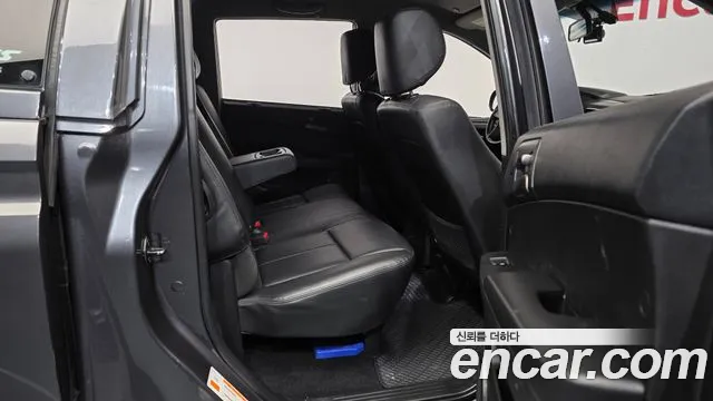 KG_Mobility_Ssangyong KORANDO 2017 — фото 12