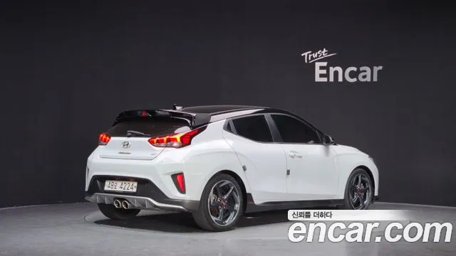 Hyundai Veloster 2018 — фото 2