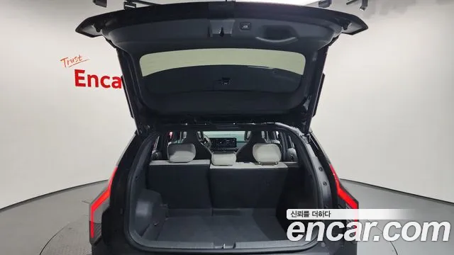 Kia EV3 2025 — фото 20