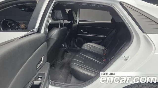 Hyundai AVANTE 2021 — фото 11