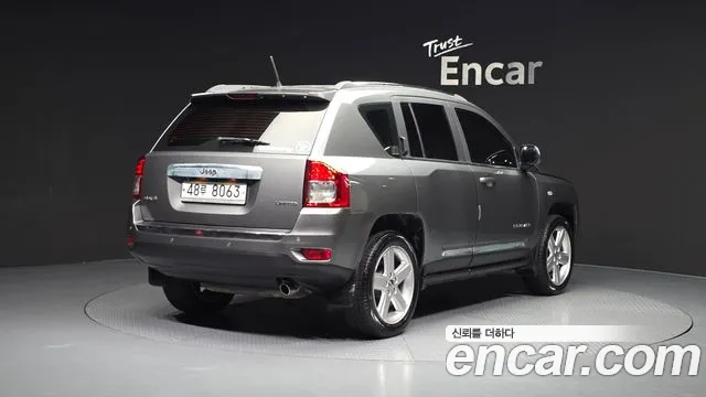 Jeep Compass 2013 — фото 2