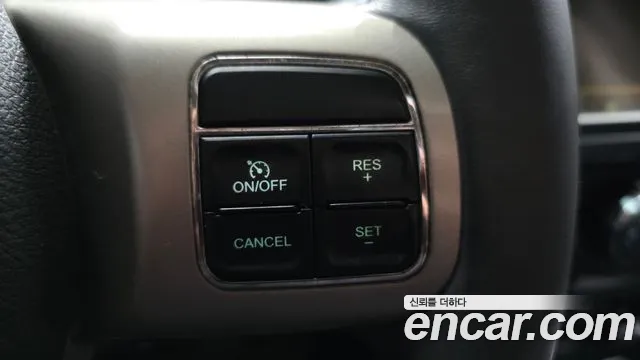 Jeep Compass 2013 — фото 17