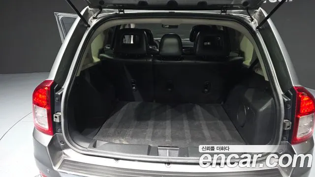Jeep Compass 2013 — фото 20