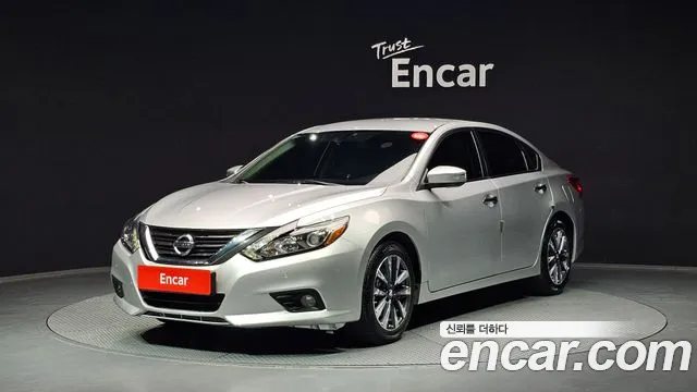 Nissan Altima 2017 — фото 1