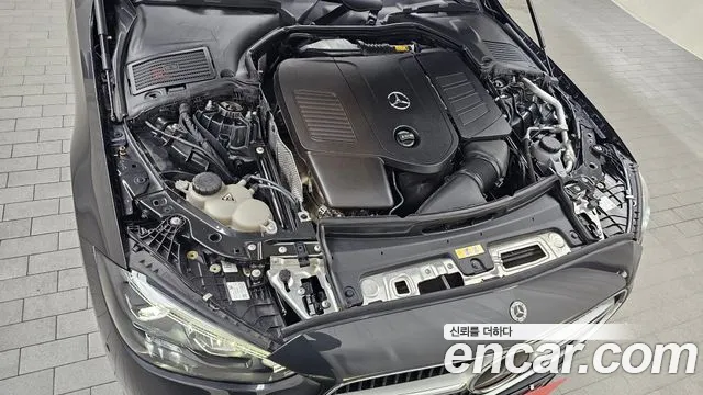 Mercedes-Benz C-Class 2022 — фото 6