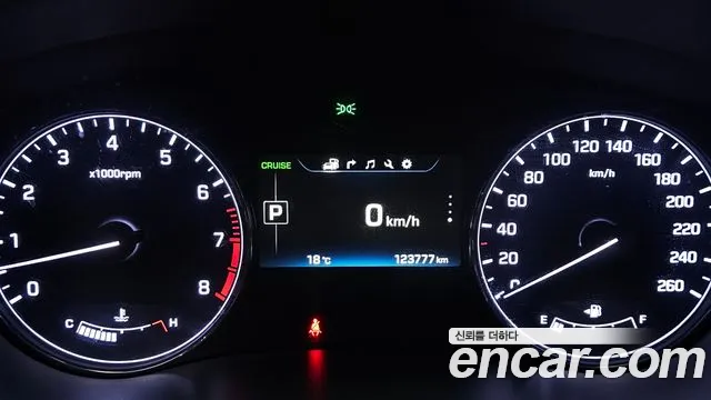 Hyundai Genesis 2015 — фото 8