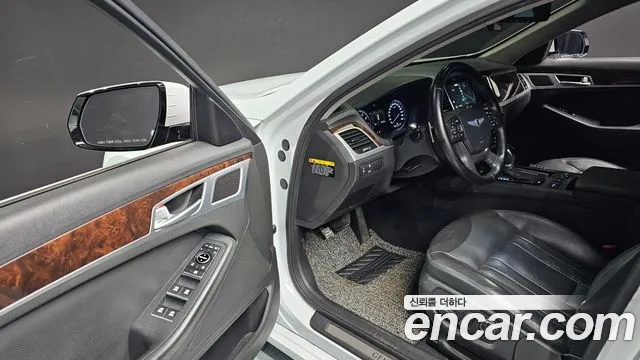 Hyundai Genesis 2015 — фото 11