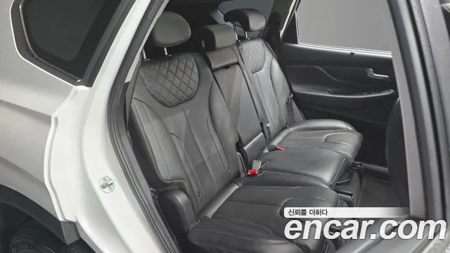 Hyundai Santafe 2021 — фото 12