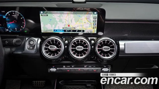 Mercedes-Benz GLB-Class 2021 — фото 16