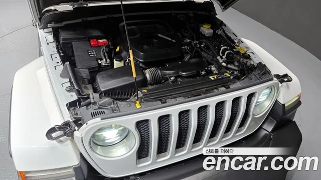 Jeep Wrangler 2021 — фото 6