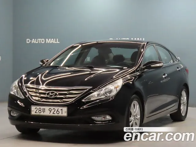 Hyundai Sonata 2010 — фото 1