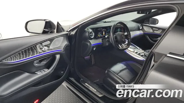 Mercedes-Benz AMG GT 2023 — фото 10