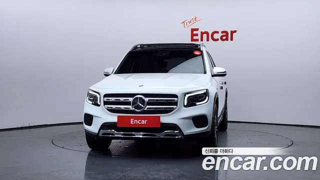 Mercedes-Benz GLB-Class 2021 — фото 3