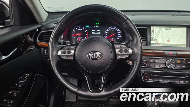 Kia K7 2016 — фото 13