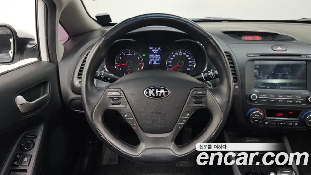 Kia K3 2013 — фото 13