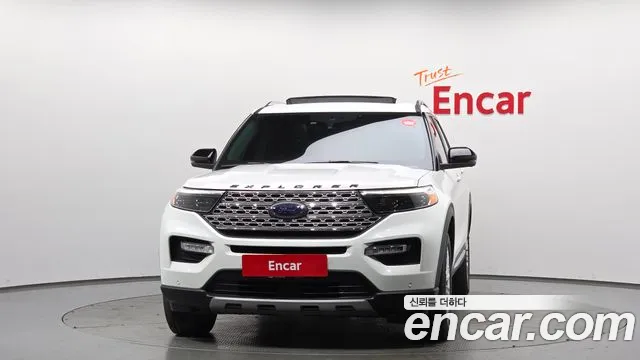 Ford Explorer 2021 — фото 3